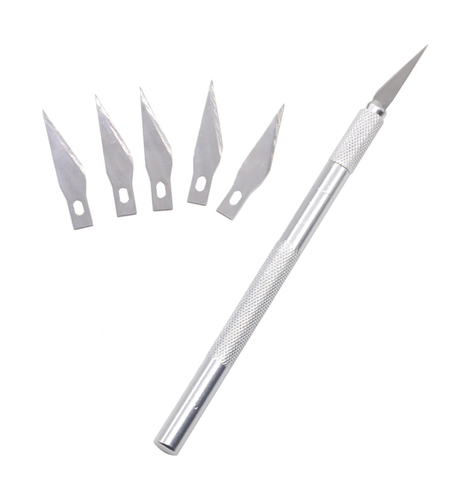 Voltaat Metal carving knife with blade